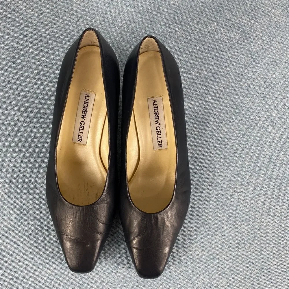 Andrew Geller classic black leather square toe heels size 8 M
